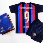 Conjunto F.C.B Niño Camiseta y Pantalón T.4 Temporada 2022-23 Replica